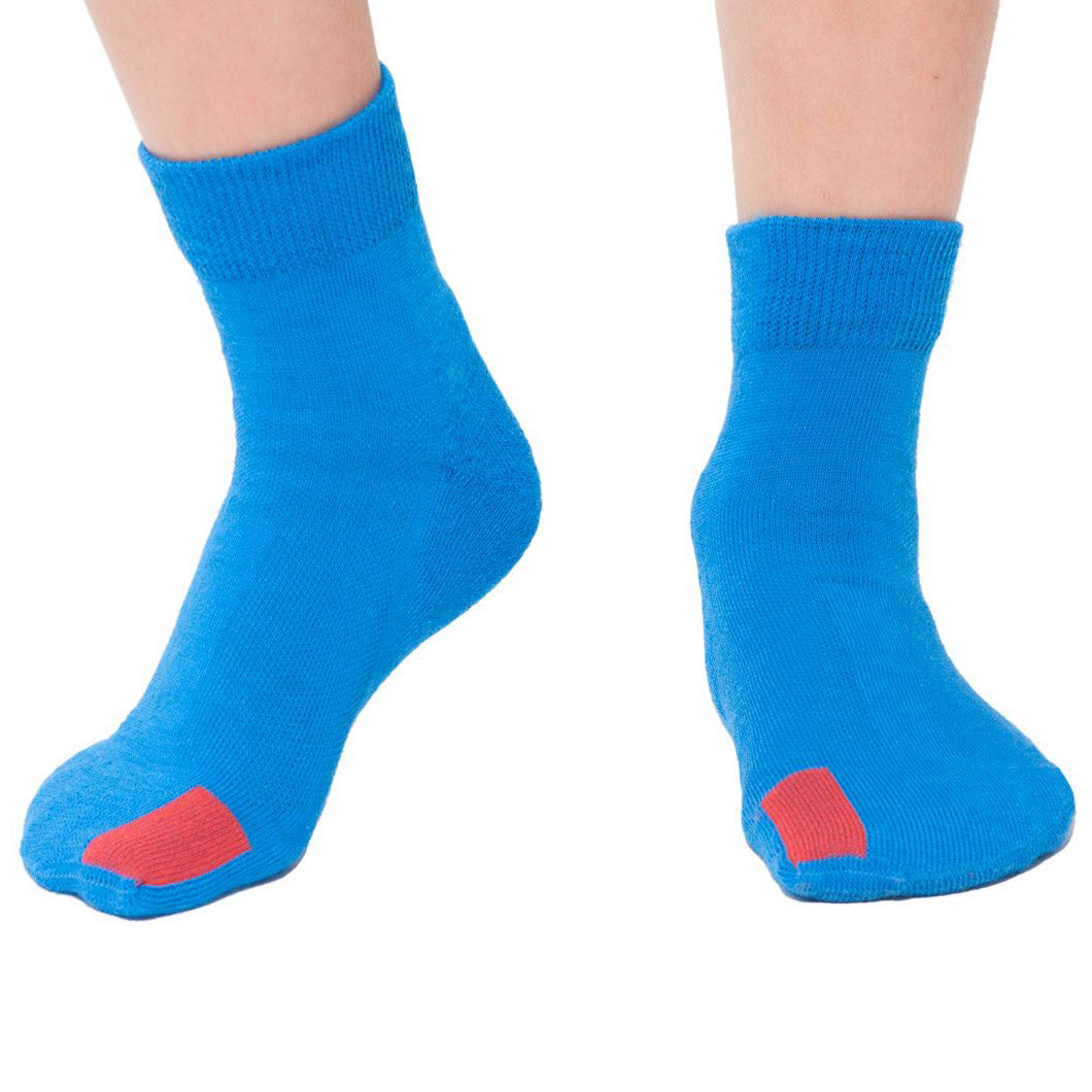 zehenfreundliche Socken aus Baumwolle